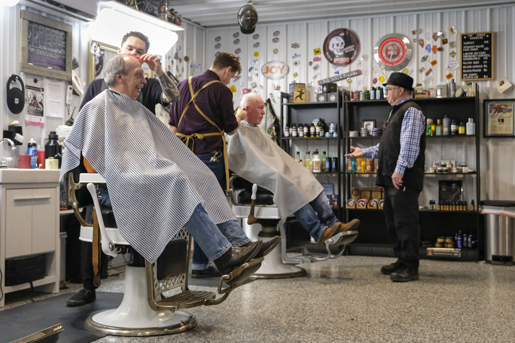 020220-nws-armed-barbers-1.jpg (copy)